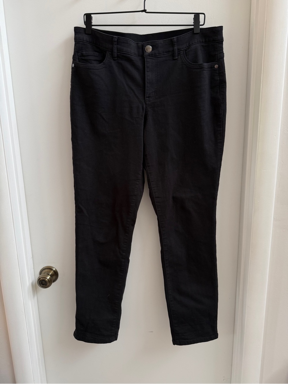 Christopher & Banks Black Signature Slimming Skinny Jeans Size 12